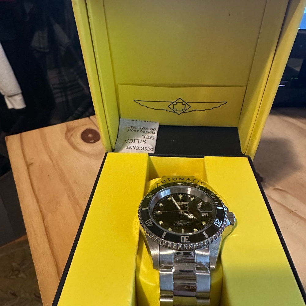 Brand new Invicta men’s watch